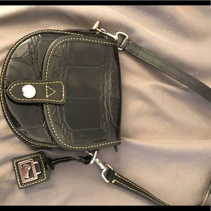 Brand new ( without tags) Dooney and Bourke bag